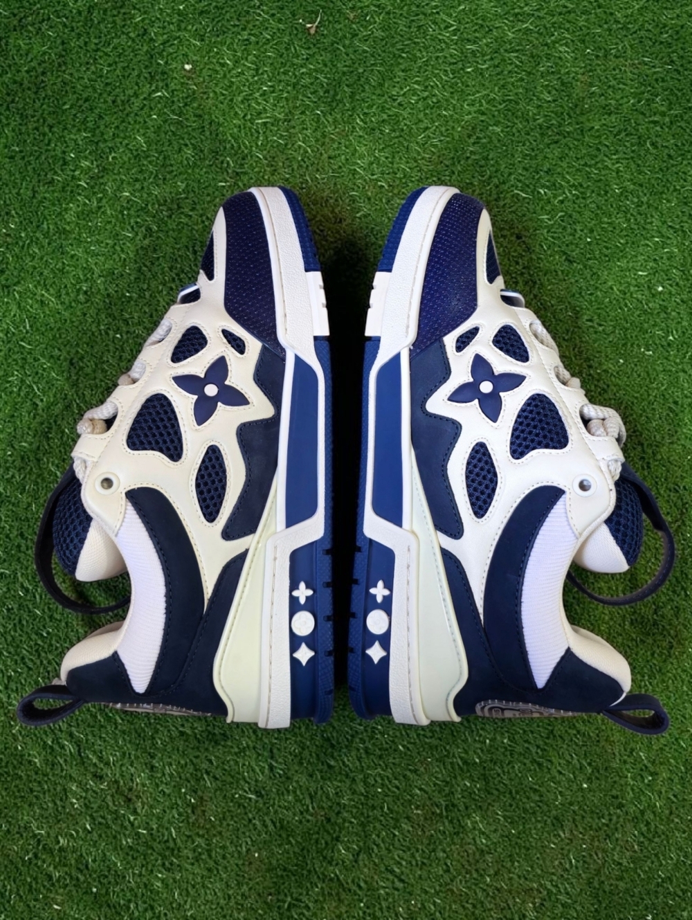 Louis Vuitton LV Skate Marine Sz M12 New No Box